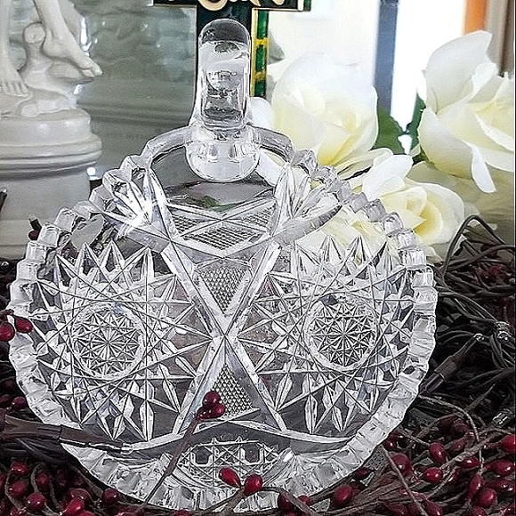 American Brilliant Nappy Cut Glass Dish with Handle 7" Crystal - Picture 4 of 11